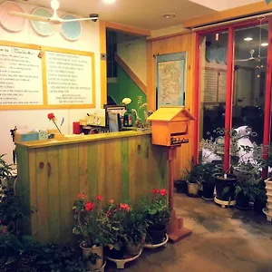  Hostel Blue Backpackers